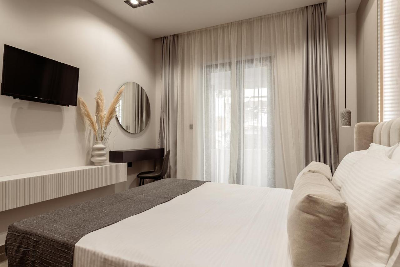 La Maison Suites ไซคิย์นธอสทาวน์ ภายนอก รูปภาพ