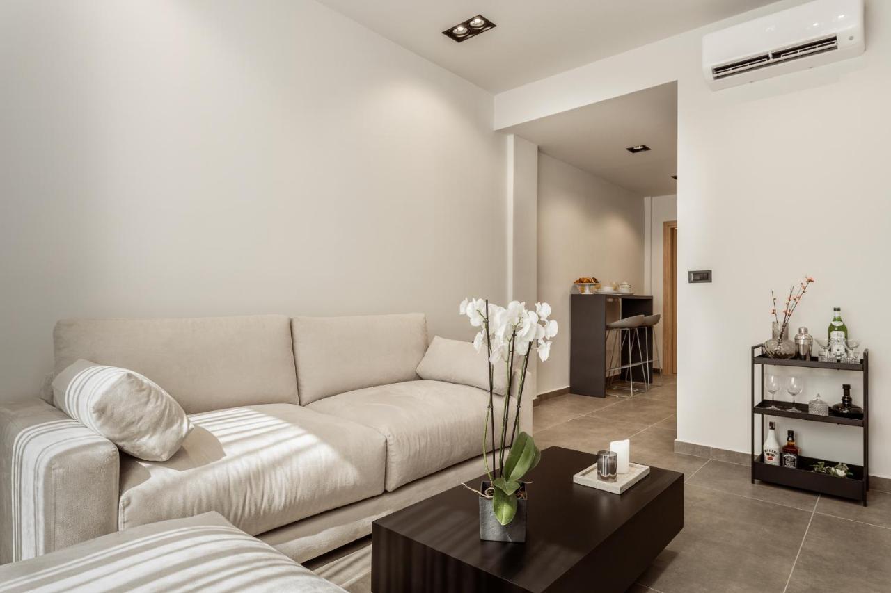 La Maison Suites ไซคิย์นธอสทาวน์ ภายนอก รูปภาพ