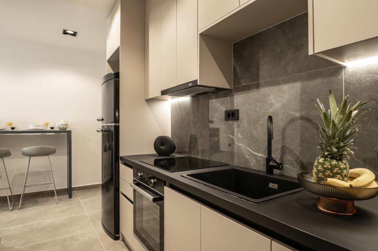 La Maison Suites ไซคิย์นธอสทาวน์ ภายนอก รูปภาพ